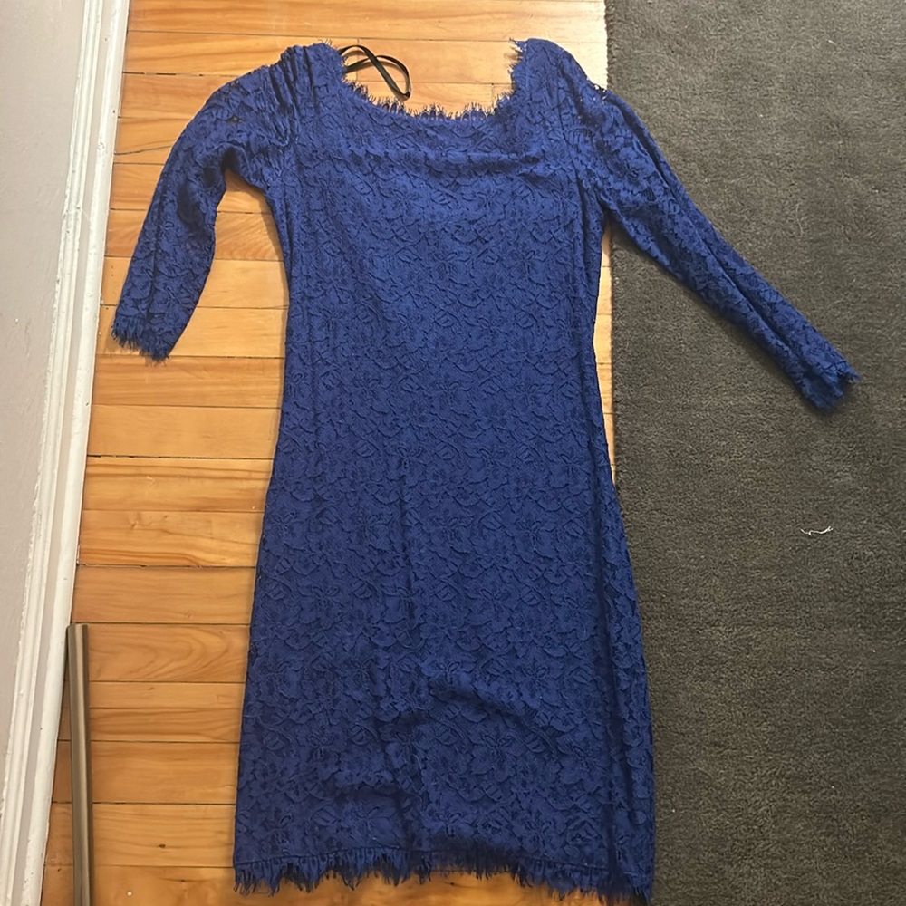 Diane von Furstenberg blue lace dress 8